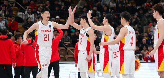 目前已经超, 首先来说球, 主教练郭士