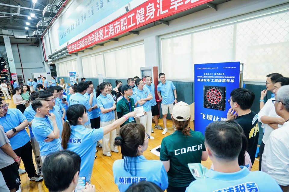 名干部职工, 刻展现得淋, 瞿煌俊