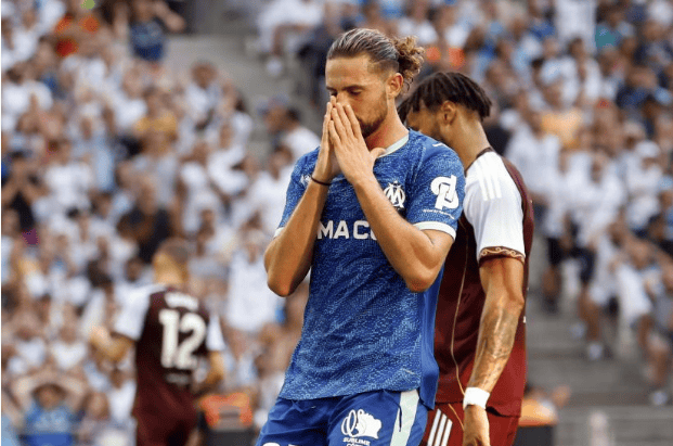 出了兴趣, 前教练马西