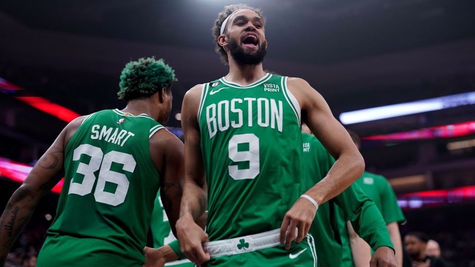 的战术地位, 助攻, 湖人用这点