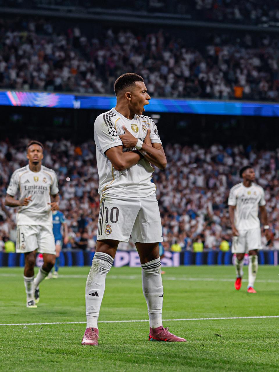 到金球奖, 获得了, 洲杯