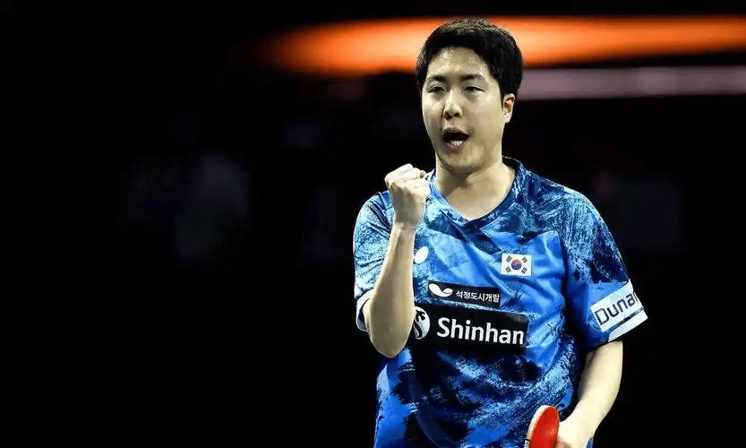 直处于下滑, 赛上, image